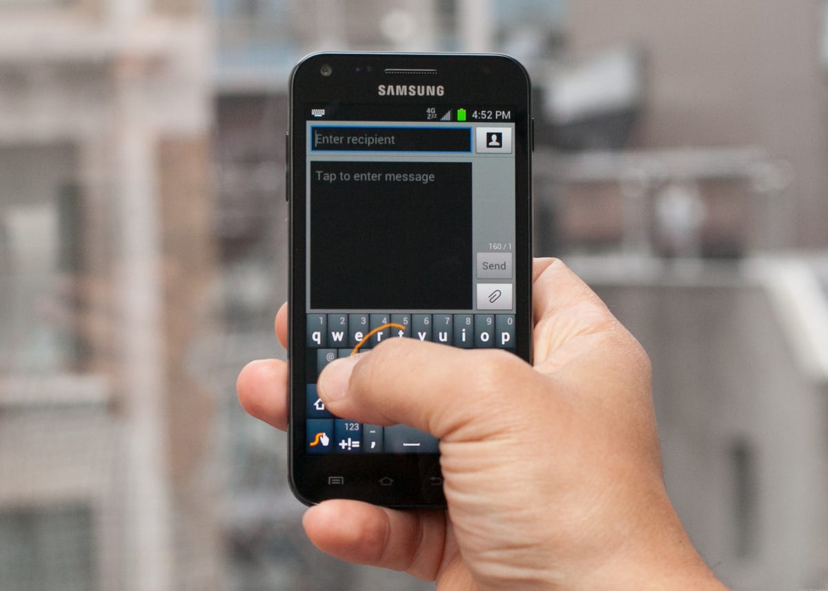 Samsung_Galaxy_S_II_Boost_Mobile_35424515_06.jpg