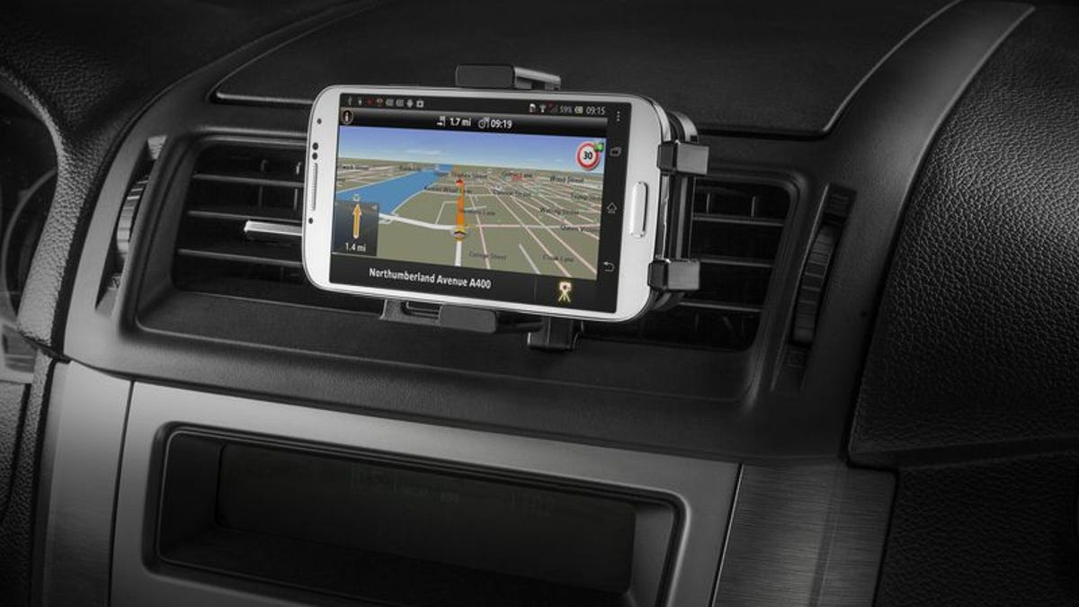The Garmin Universal Smartphone Mount pictured with optional Air Vent Mount. 