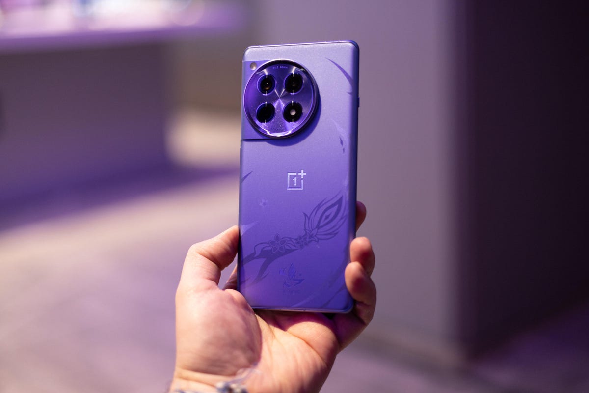 OnePlus 12R Genshin Impact Special Edition Phone Looks Good in Purple - CNET