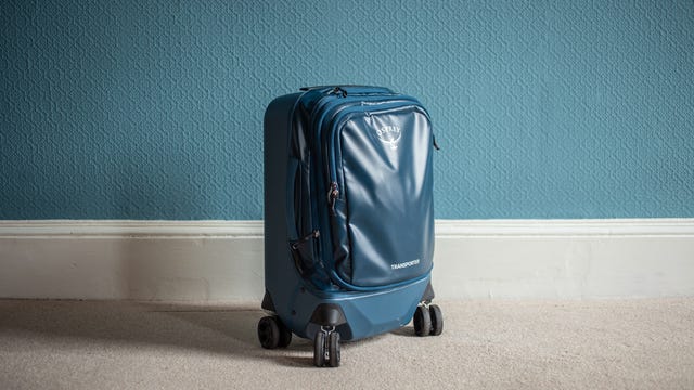 traveling cnet-best-luggage-suitcase-carry-on
