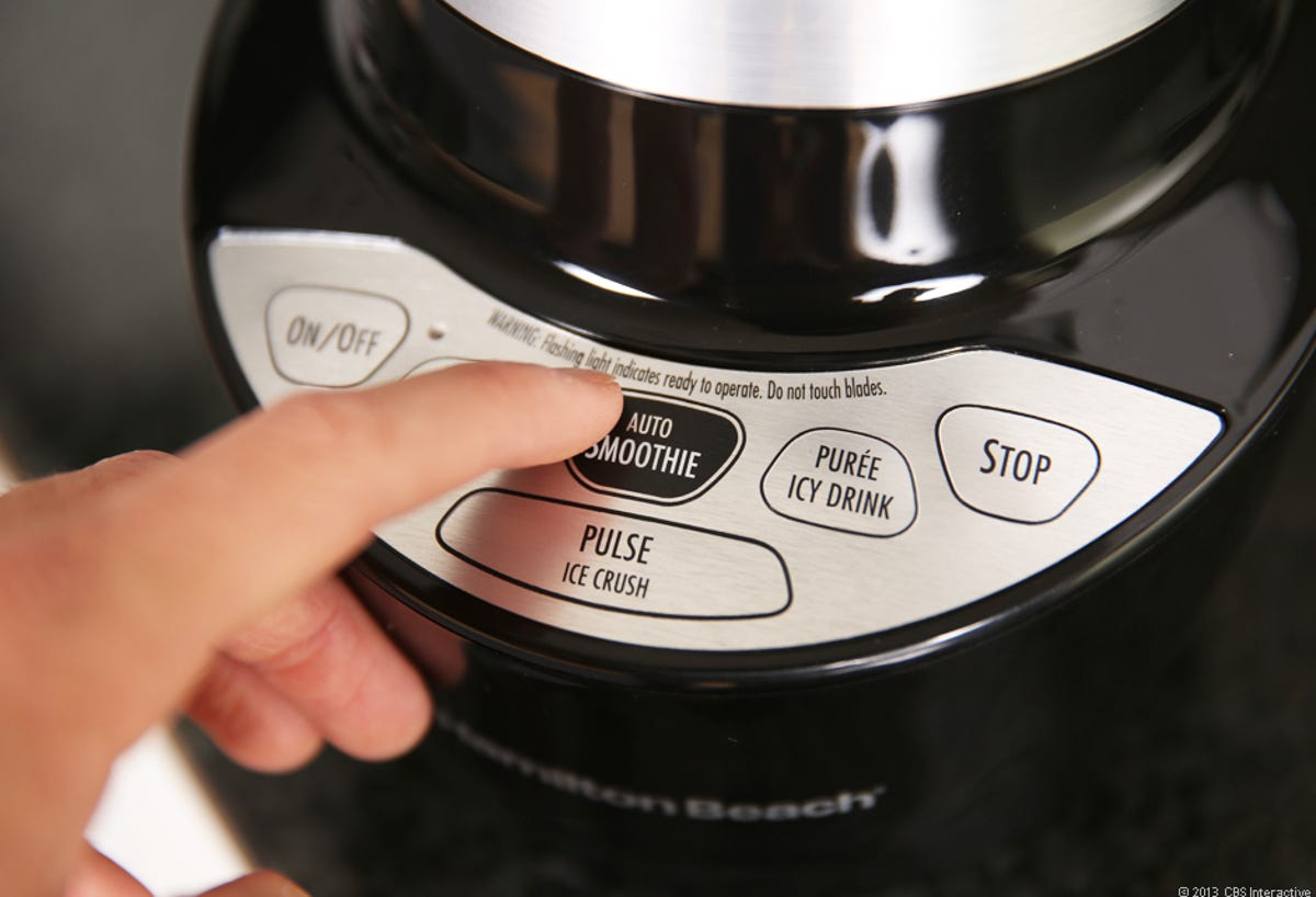 Press one button and this Ninja will slice up a smoothie (pictures) - CNET