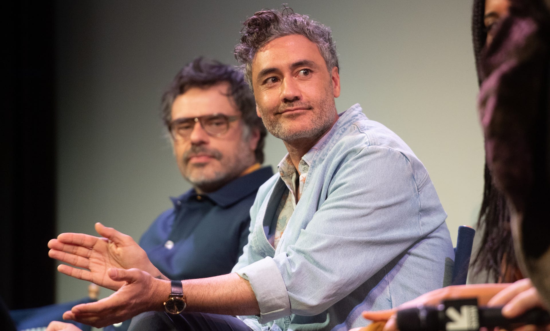 Jemaine Clement and Taika Waititi attend the 