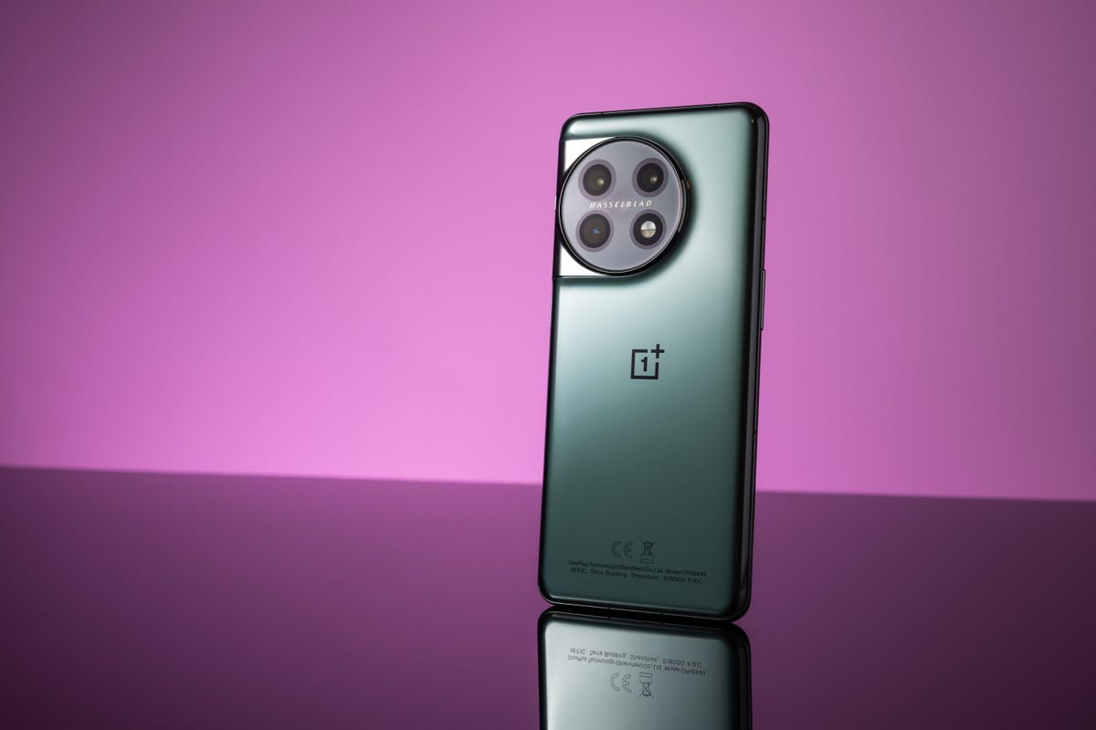 Image montrant un téléphone OnePlus