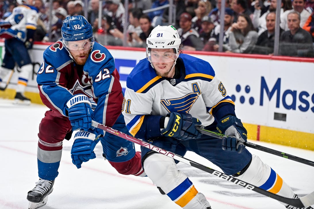 NHL Playoffs 2022: How to Watch Avalanche vs. Blues and More Second Round Play This Weekend
                        Four teams from each conference remain in contention for the Stanley Cup. Game 3 of each series happens this weekend.