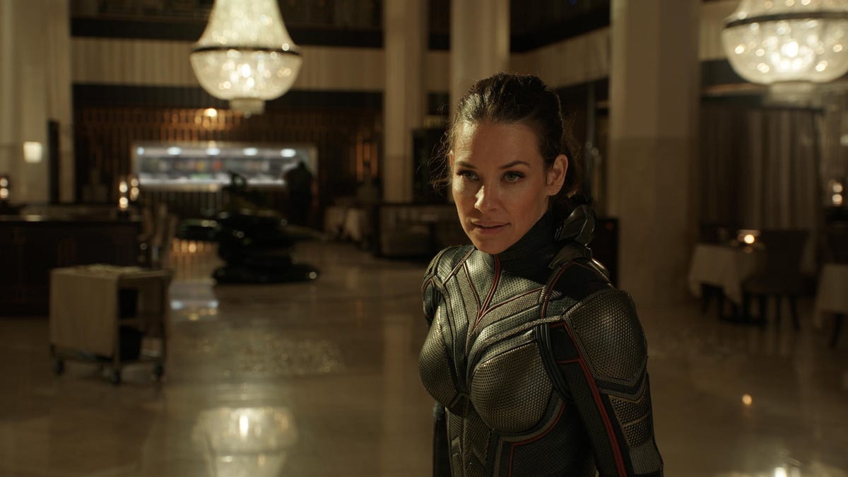 ant-man-and-the-wasp-hope-pym