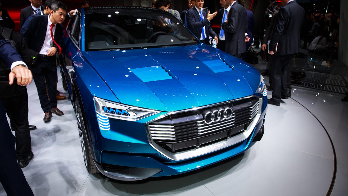 Audi E-tron Quattro concept
