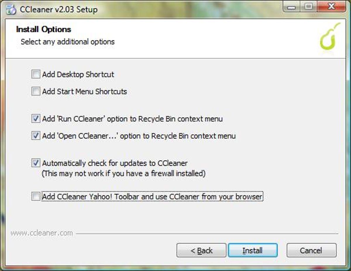 The CCleaner installation wizard's options.