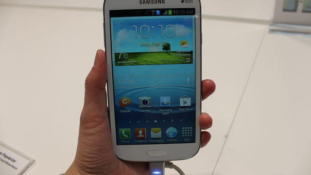 Samsung_Galaxy_Grand_35558251-2.jpg
