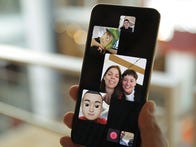 <p>If you have an Apple device, you can chat with up to 32 people at once with FaceTime.</p>