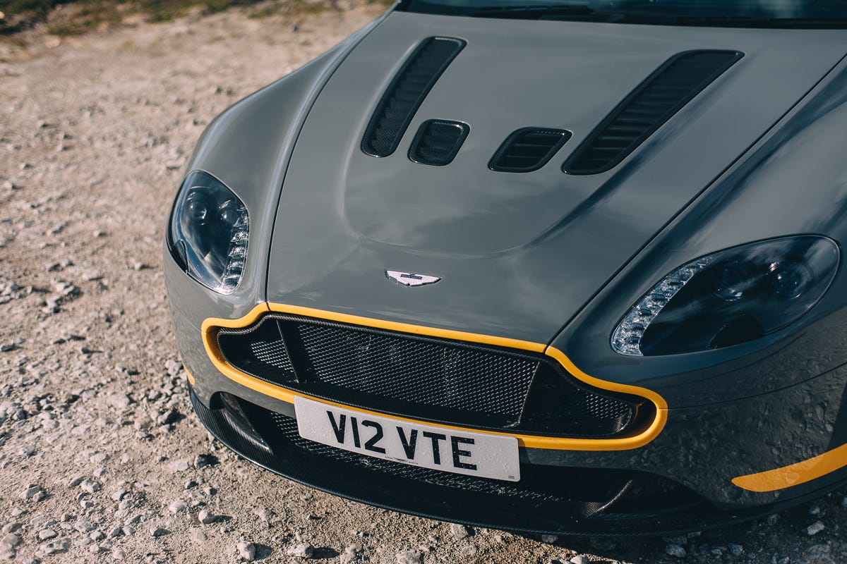 2016 Aston Martin V12 Vantage S Manual