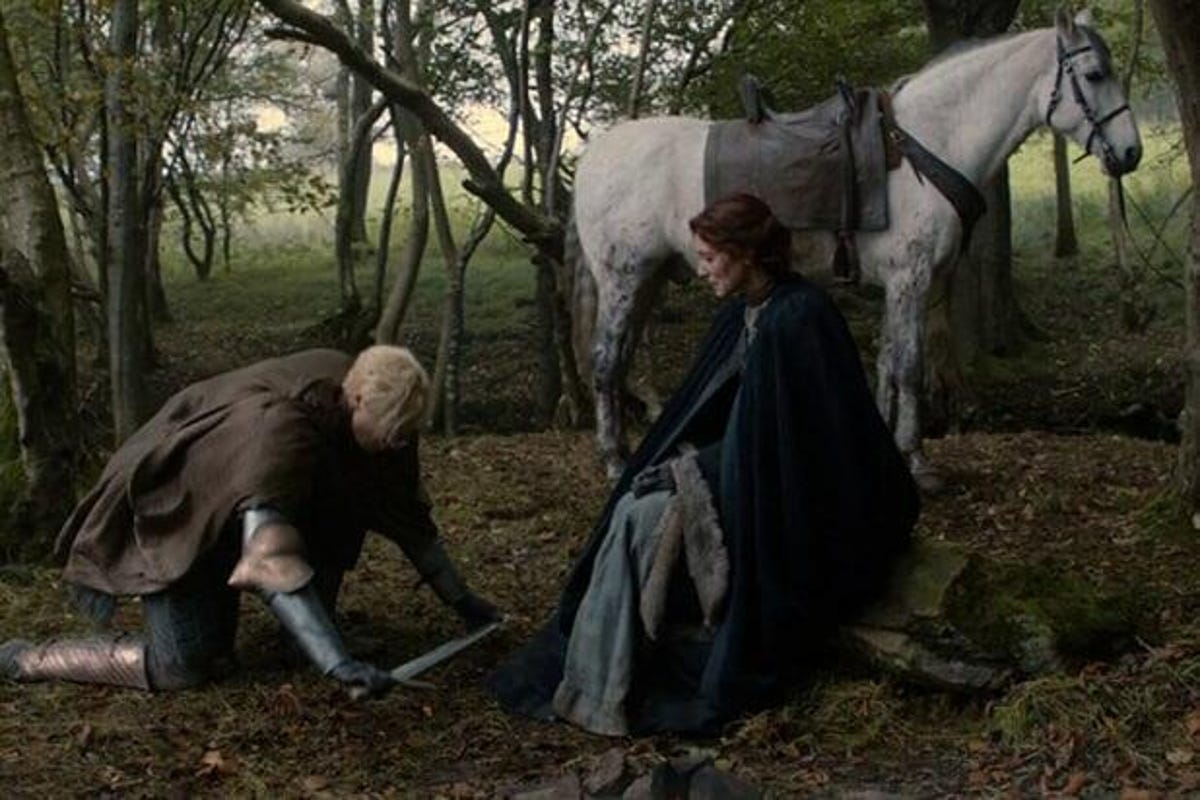 Brienne of Tarth swears fealty to Catelyn Stark