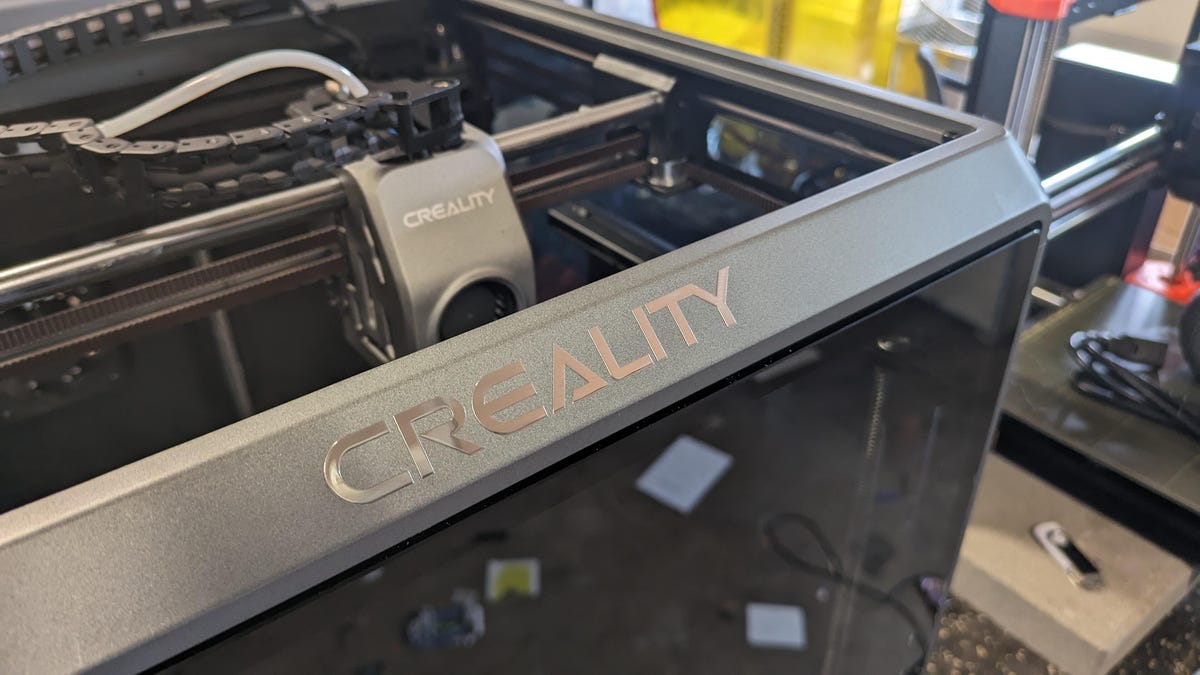 Creality K1 front logo that's crooked