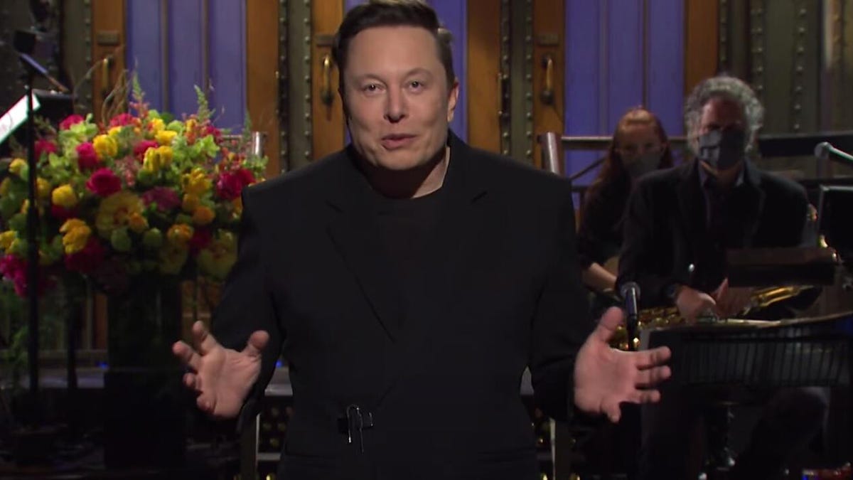 Elon Musk delivers his SNL monologue