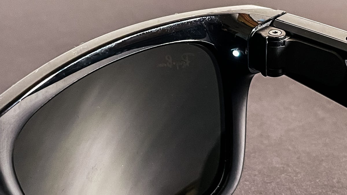 Facebook Ray-Ban smart sunglasses, seen from the inside lens
