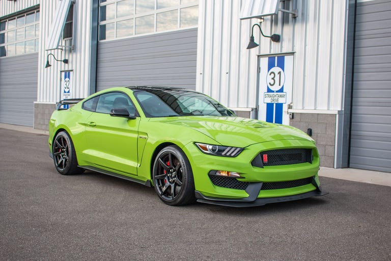 2020-ford-mustang-shelby-gt350r-1