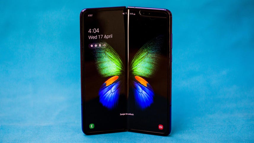 Samsung hits the brakes on Galaxy Fold release