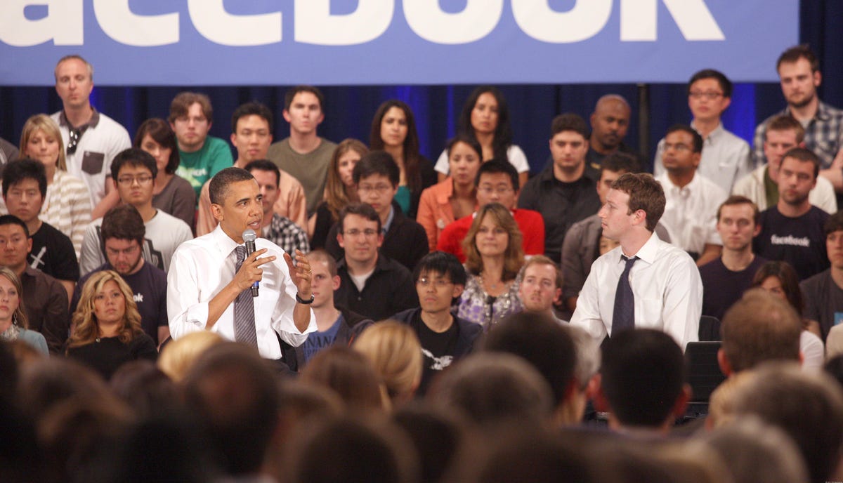President Obama and Facebook chief executive Mark Zuckerberg hold town hall in Palo Alto.