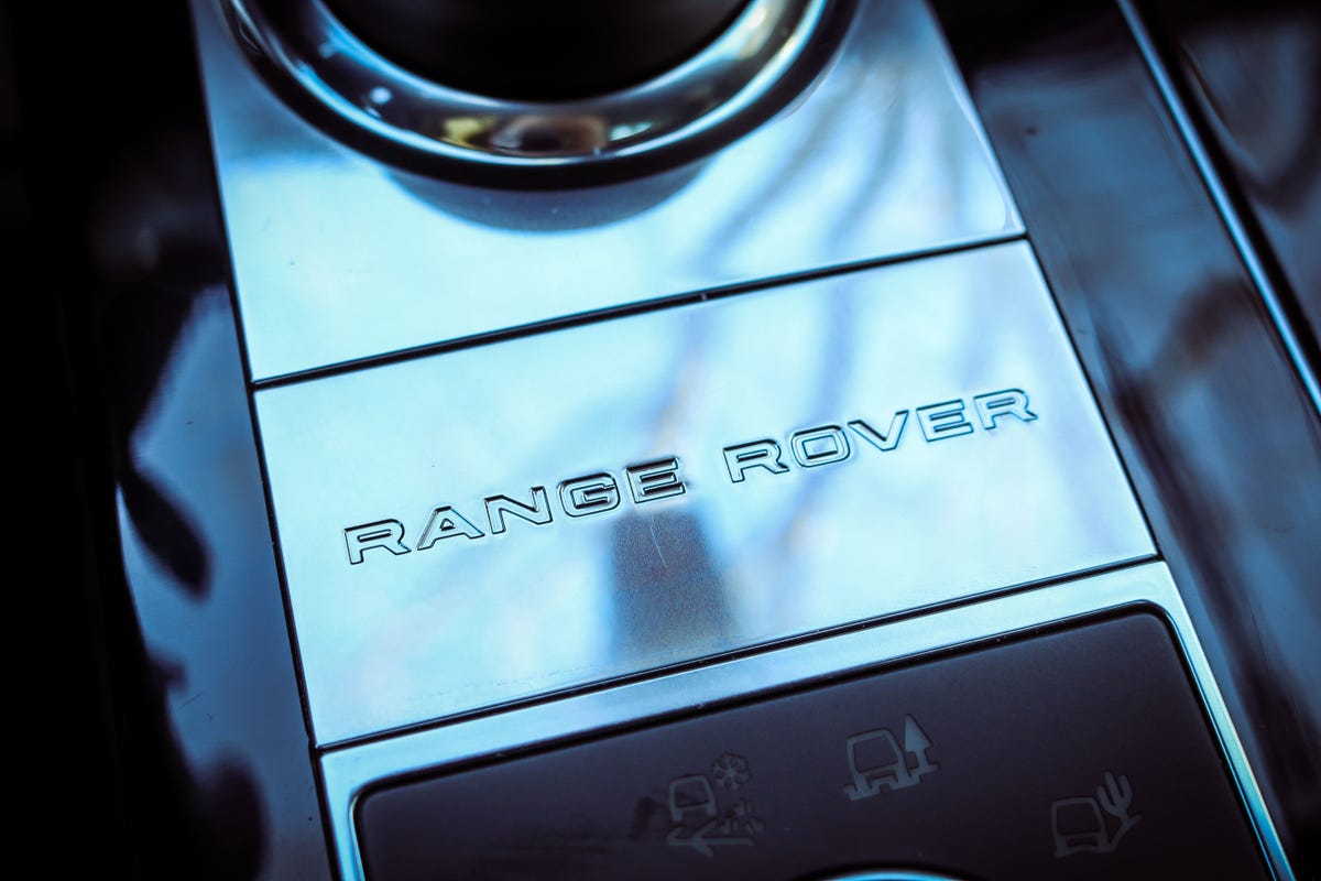 2016-land-rover-range-rover-hse-td6-28.jpg