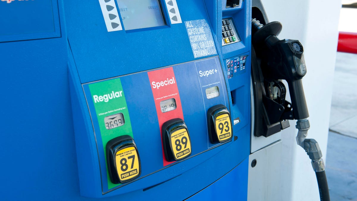 Unseasonably High Gas Prices Suggest Year Of Escalating Prices
