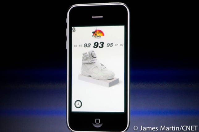 Nike iAd iPhone
