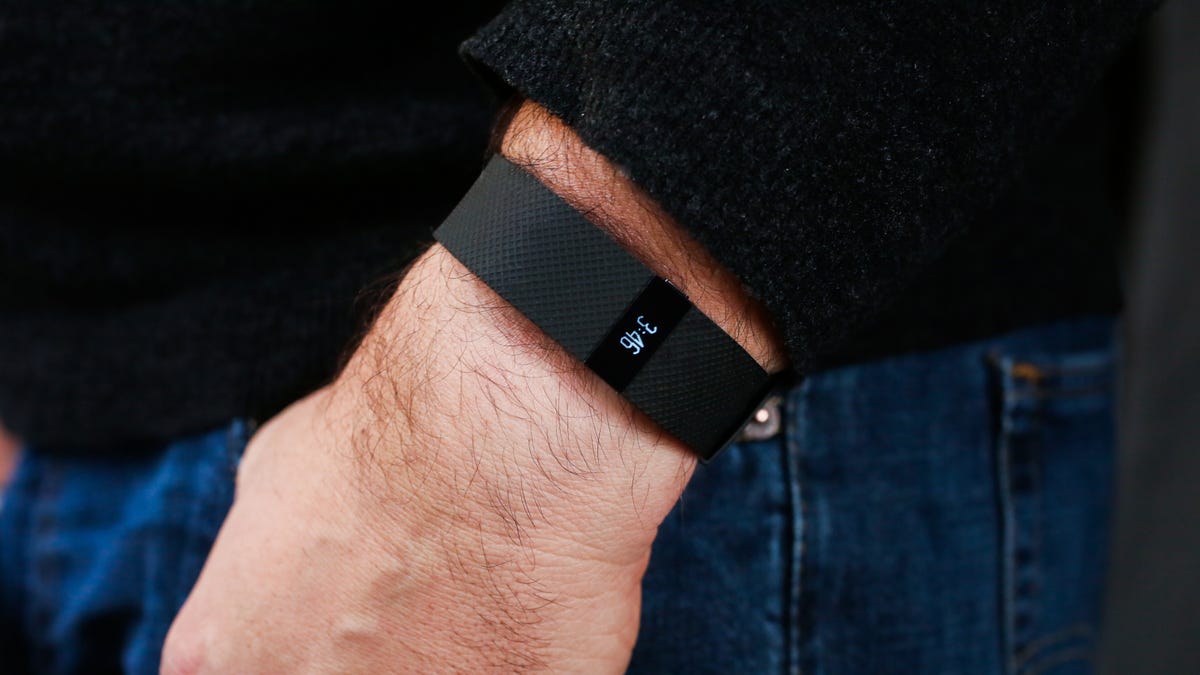fitbit-charge-hr-product-photos12.jpg