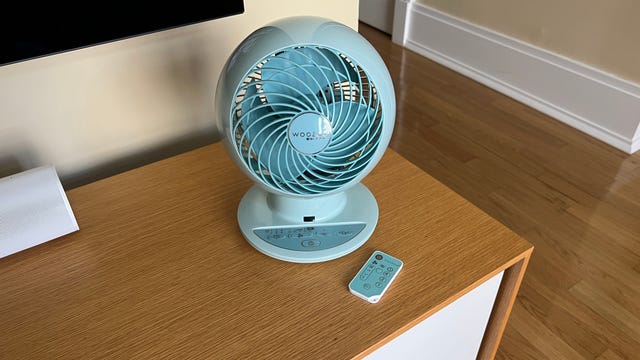 Iris Woozoo SC15 oscillating fan