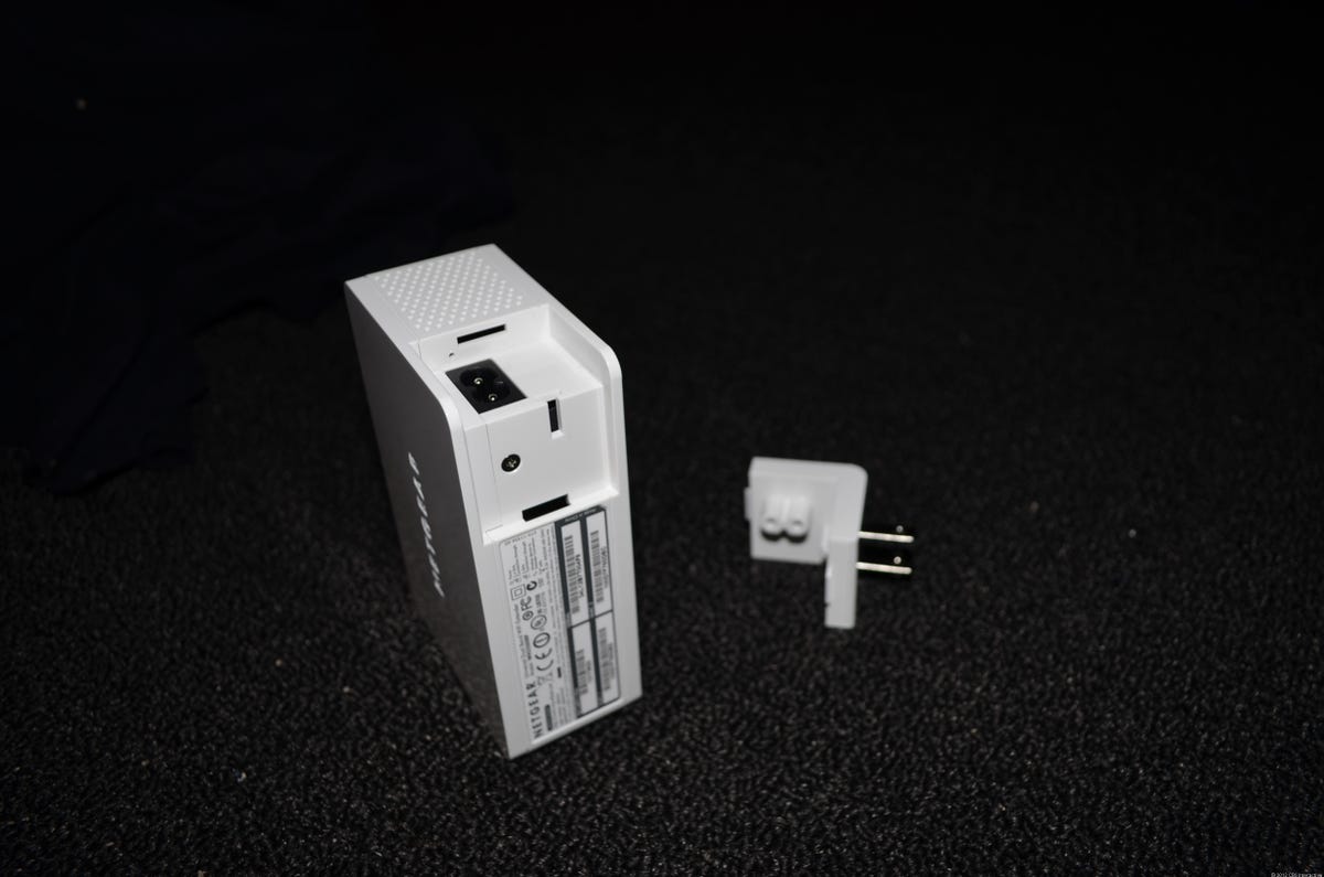 The new extender can be plugged directly onto a wall socket or use with a separate power cable.