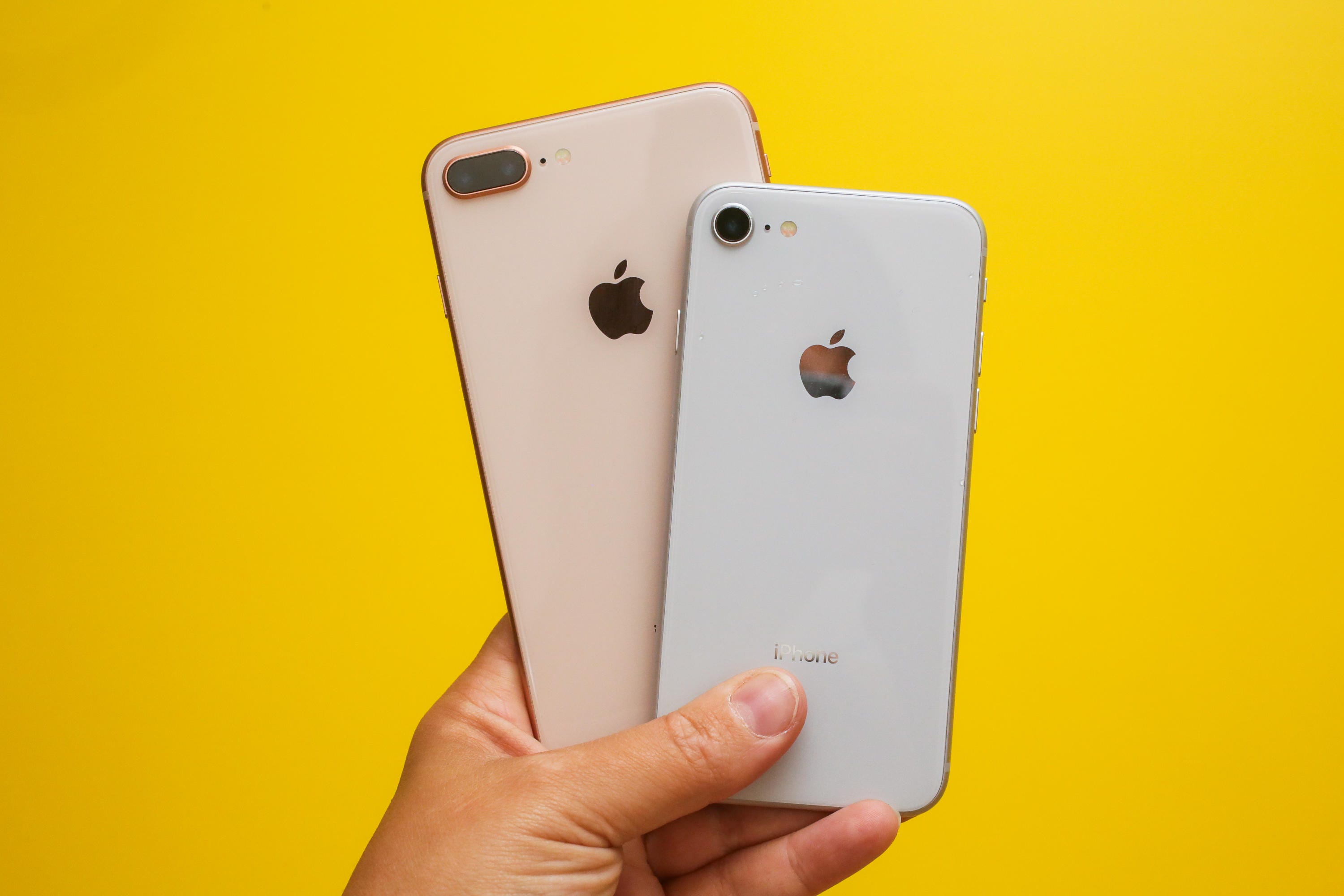 Iphone 8 Vs. Iphone 8 Plus: The Main Differences Between Apple'S 2017  Flagships - Cnet