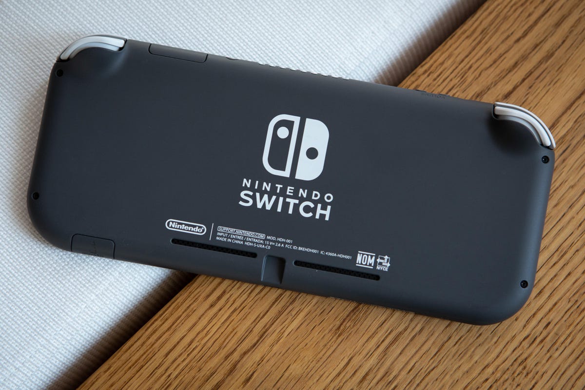 -Nintendo Switch Lite