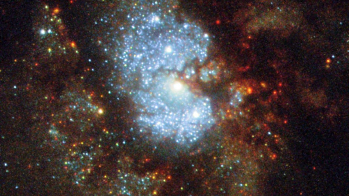 IC 342, Hidden Galaxy