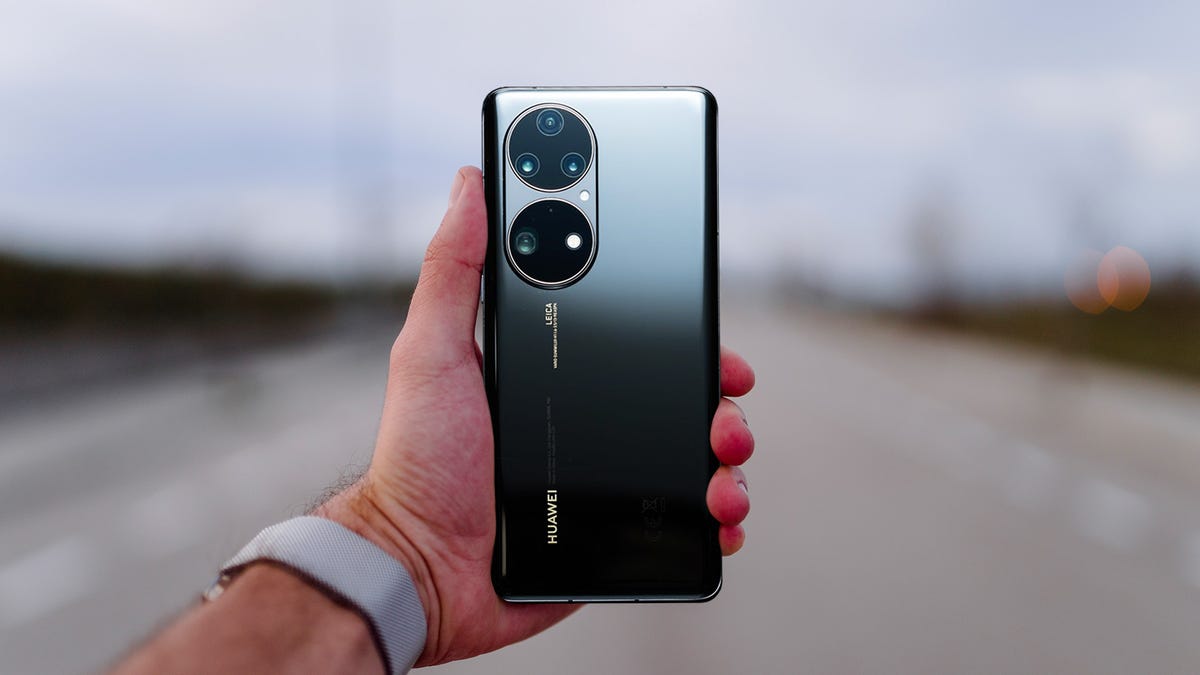 Huawei P50 Pro: The flagship phone you should avoid - Video - CNET