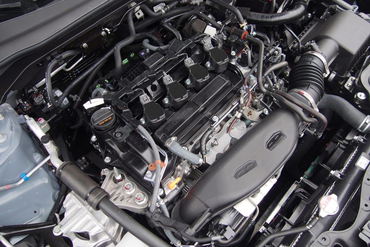 2022 Honda Civic Hatchback Sport Touring - engine