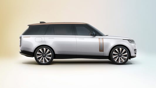 2023 Land Rover Range Rover SV