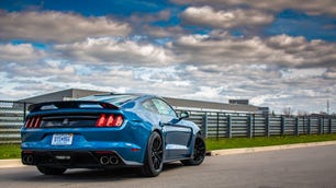 2019-ford-mustang-shelby-gt350-2