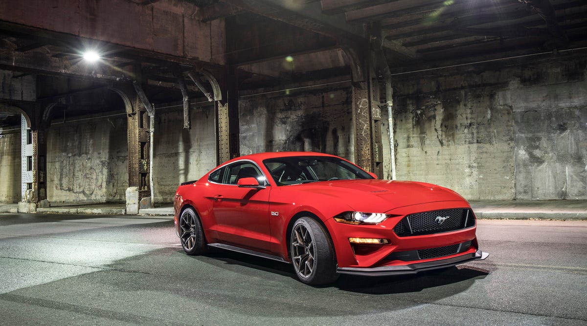 2018 Ford Mustang GT Perfomance Pack 2