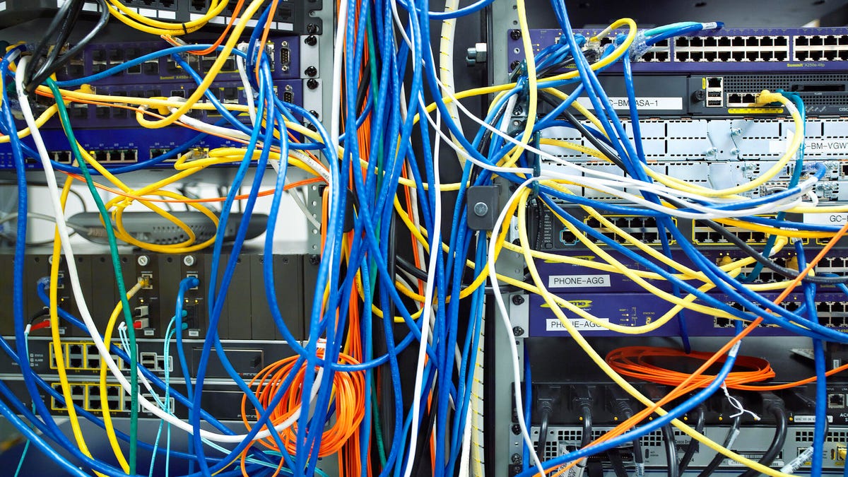tangled-mess-of-internet-cables