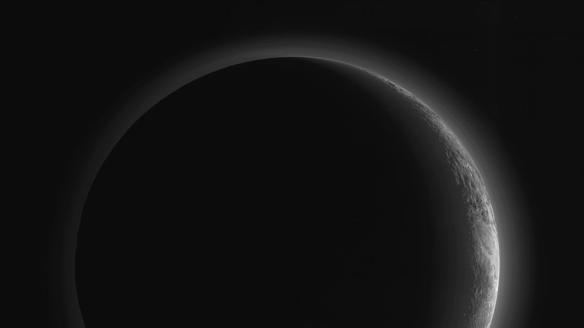 Pluto&apos;s crescent