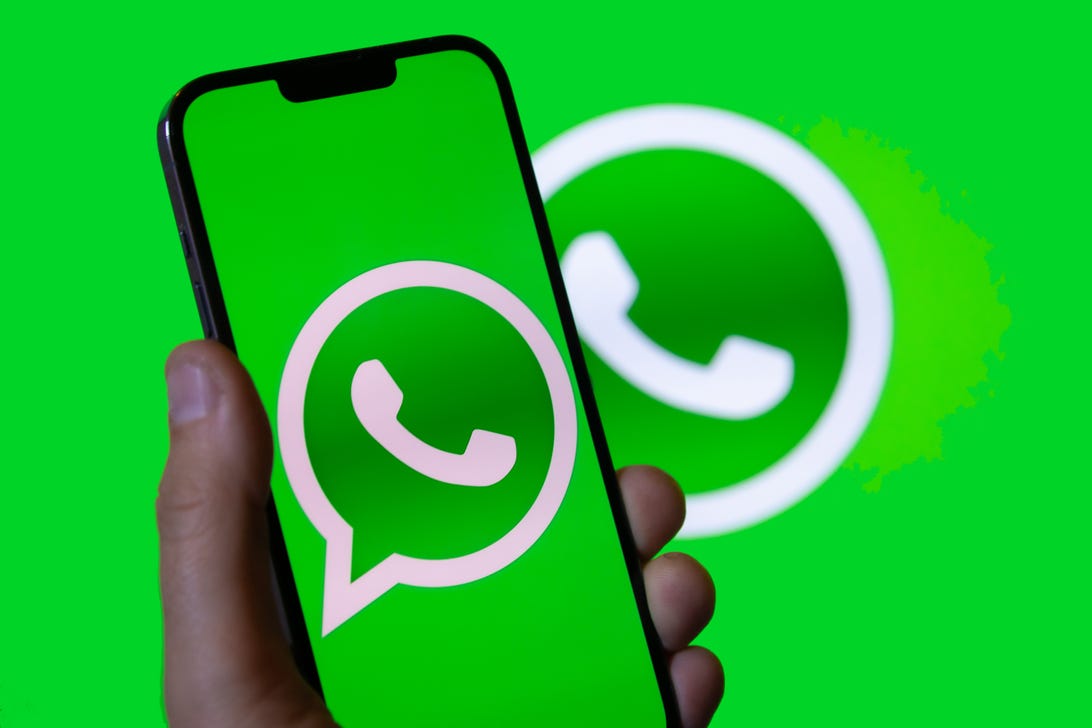 WhatsApp secure encrypted messaging