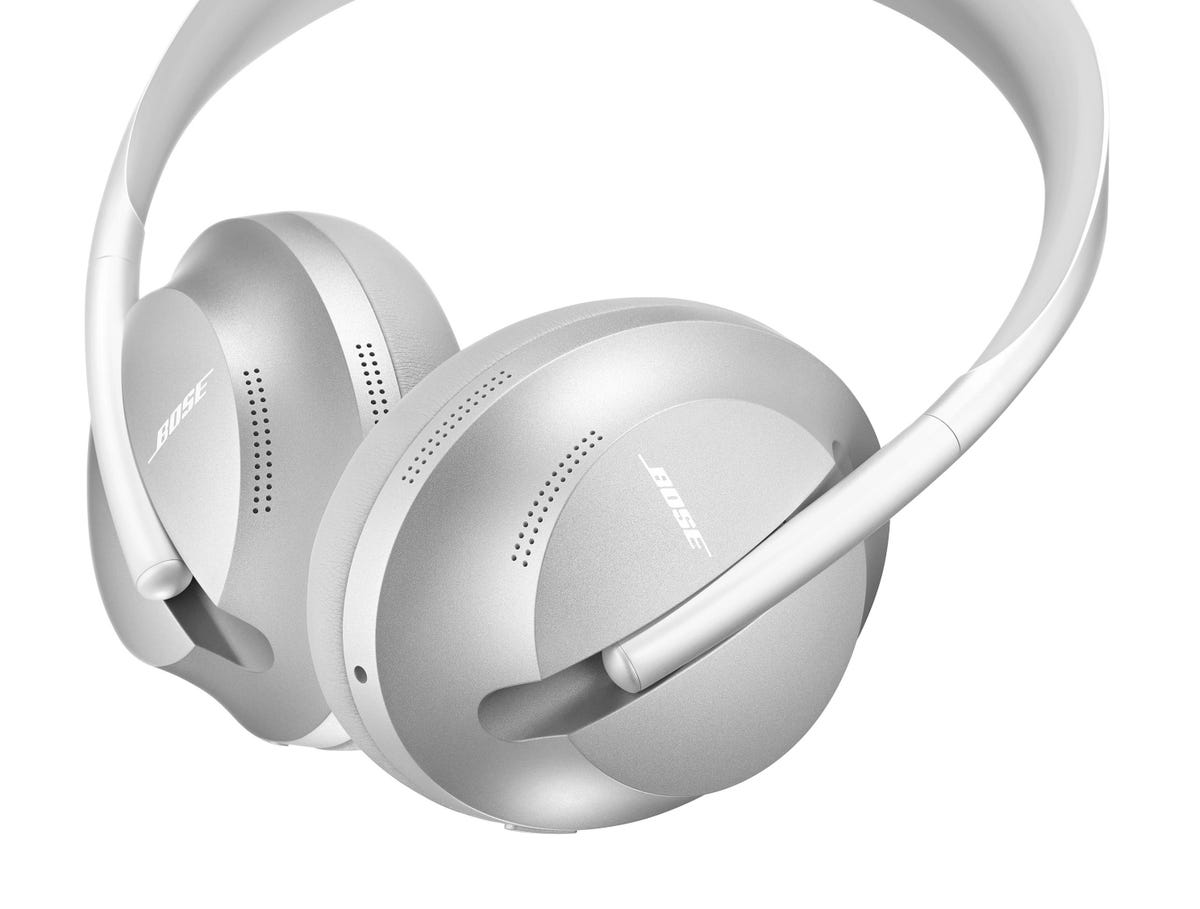 bose-noise-cancelling-headphones-700-silver