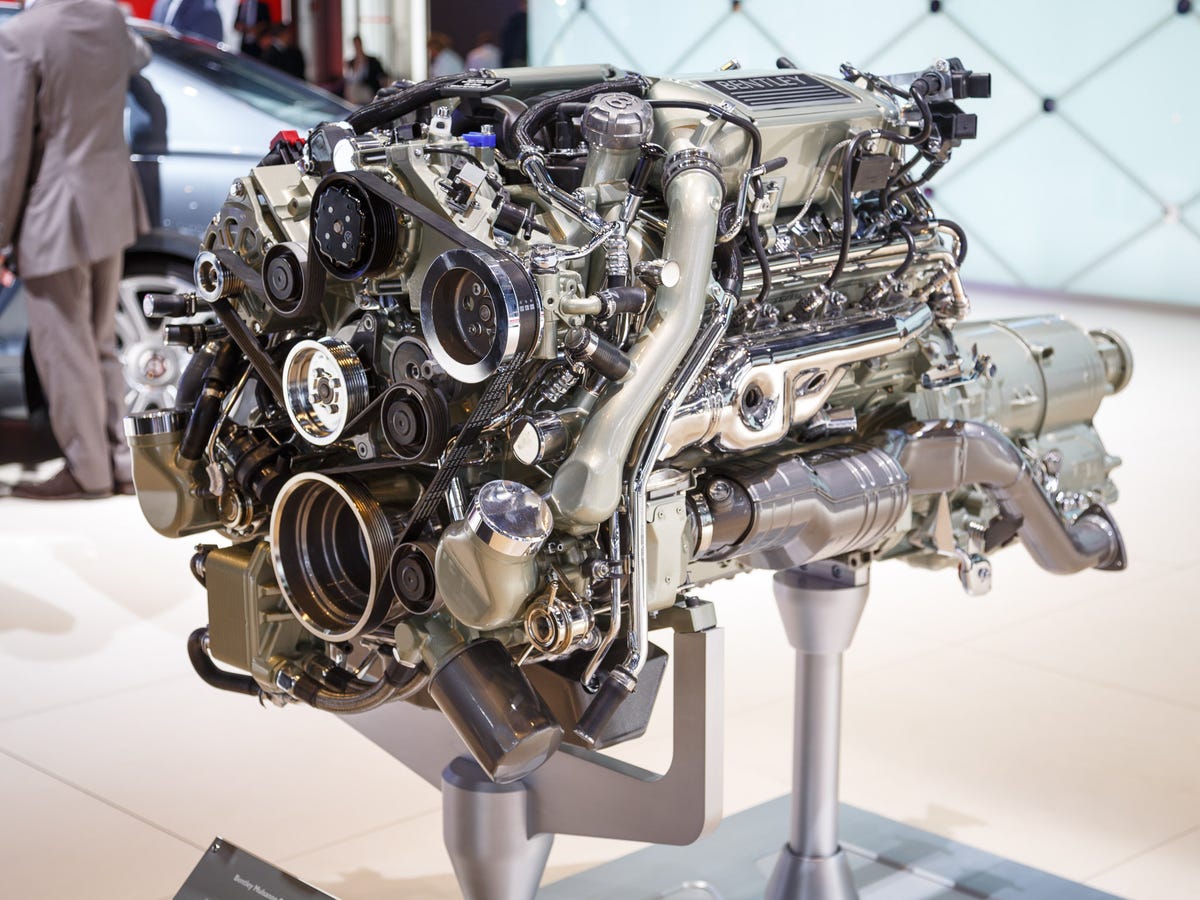 Bentley Mulsanne Speed V8 engine