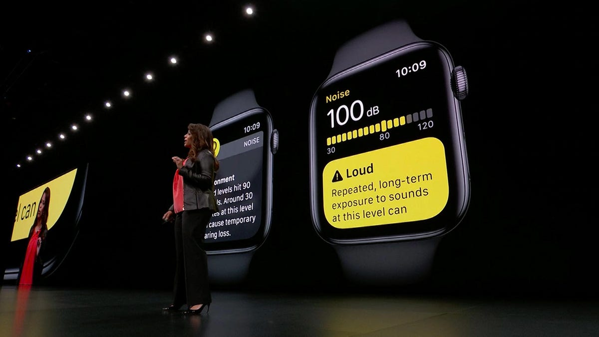 Apple presentation showing noise detection feature on the Apple Watch