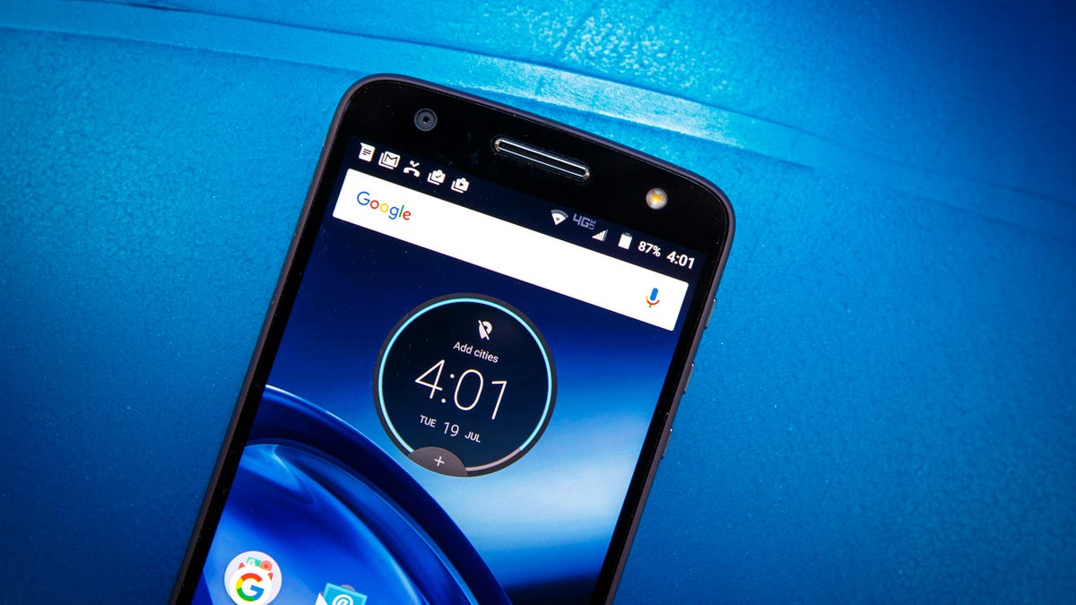Motorola Moto Z Force Droid Edition review: Bulky and overpriced - CNET