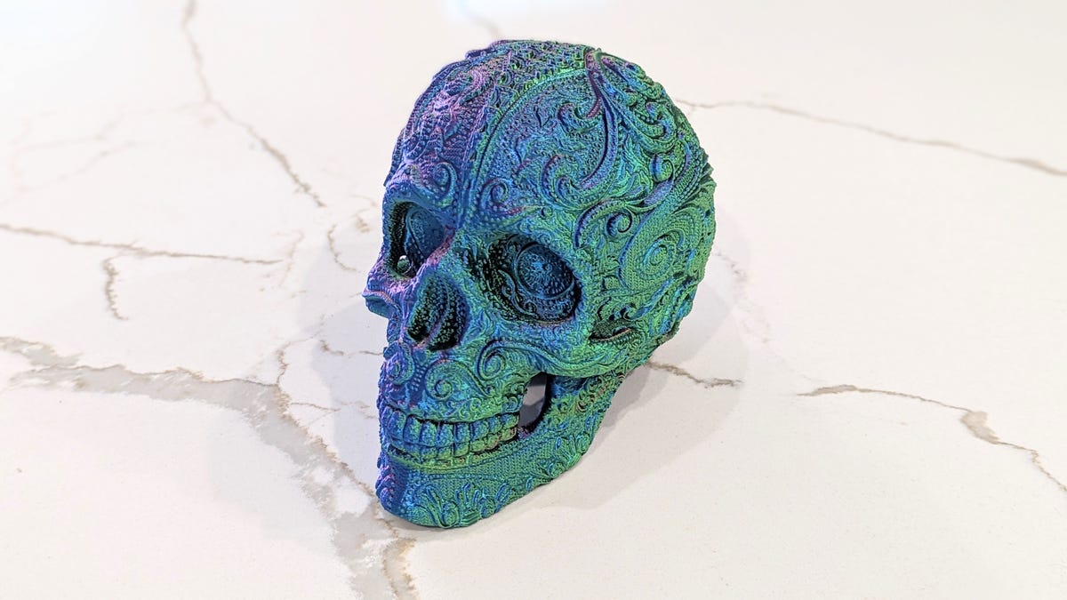 Sugar skull in tri-color filament