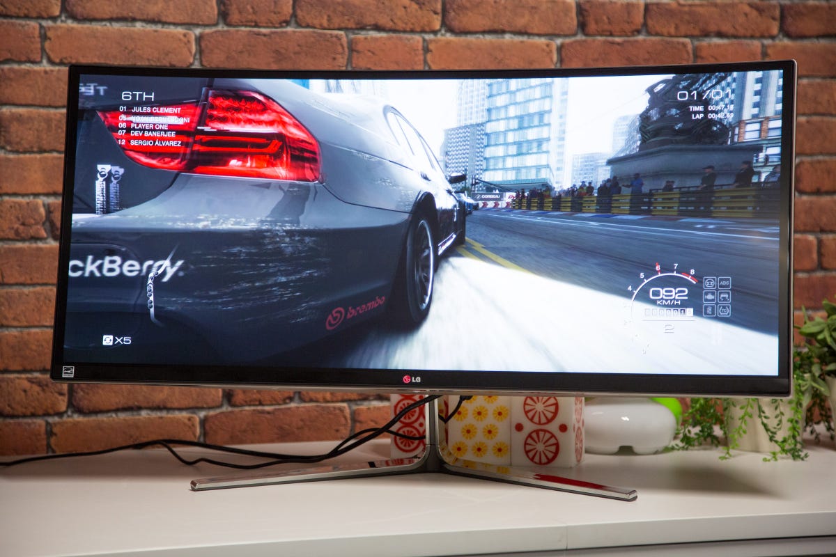 LG 34UC97 Curved UltraWide Monitor review: Can LG's Curved Ultrawide  34-inch monitor deliver one screen to rule them all? (hands-on) - CNET