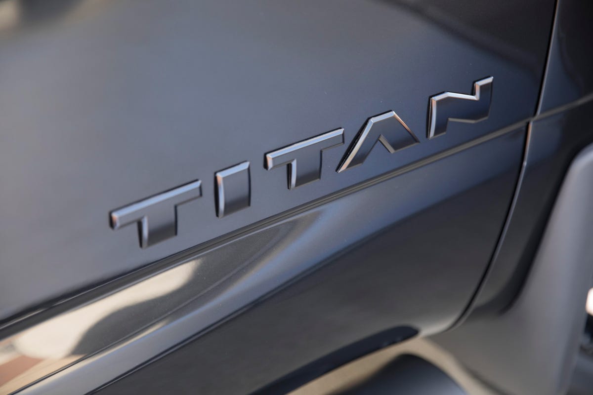 2018 Nissan Titan Midnight Edition