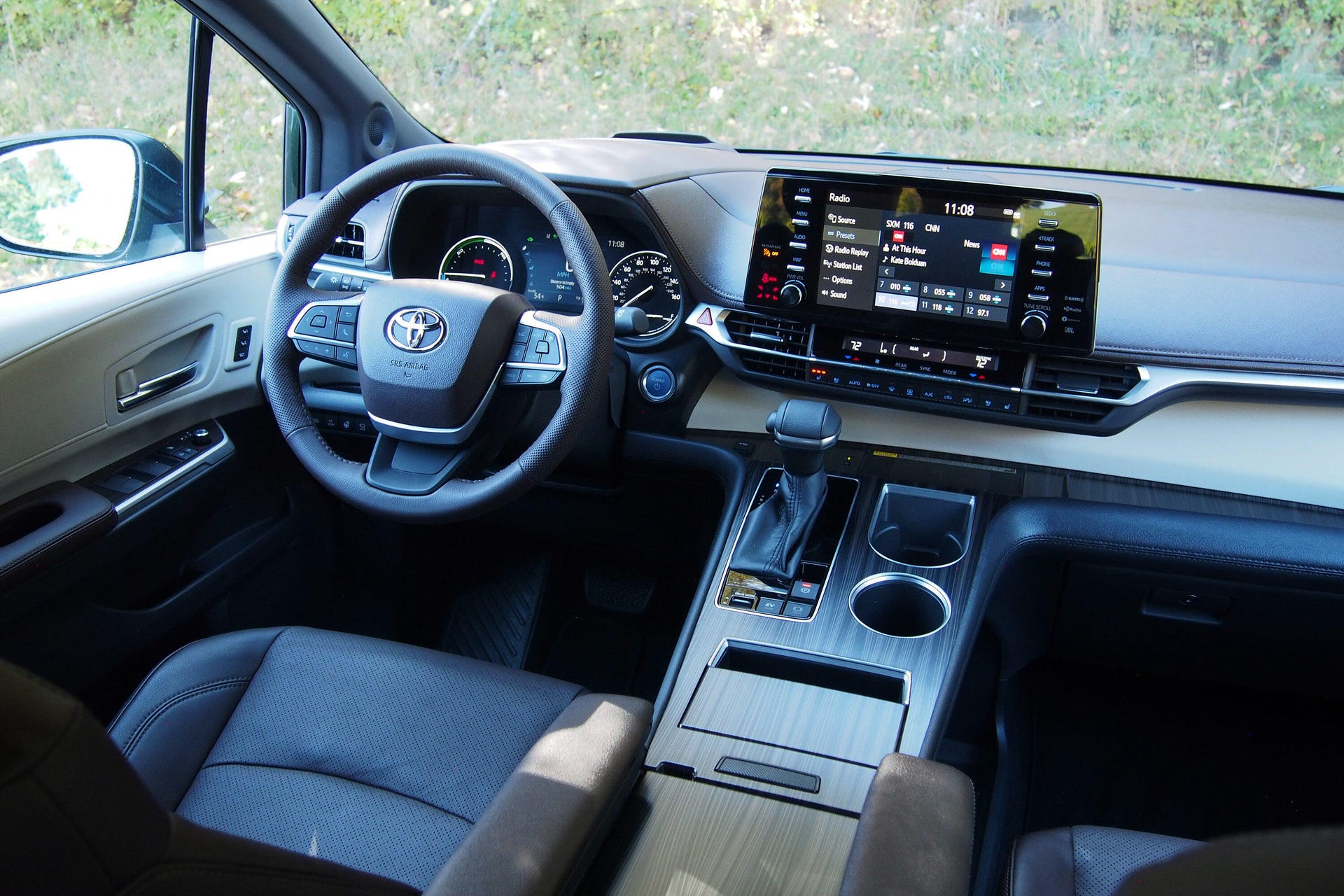 2021 Toyota Sienna Platinum AWD - fuel economy