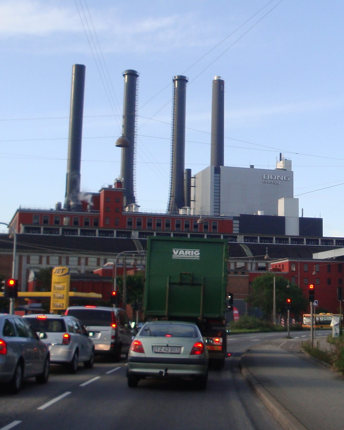 Dong_Energy_electric_gas_plant.jpg