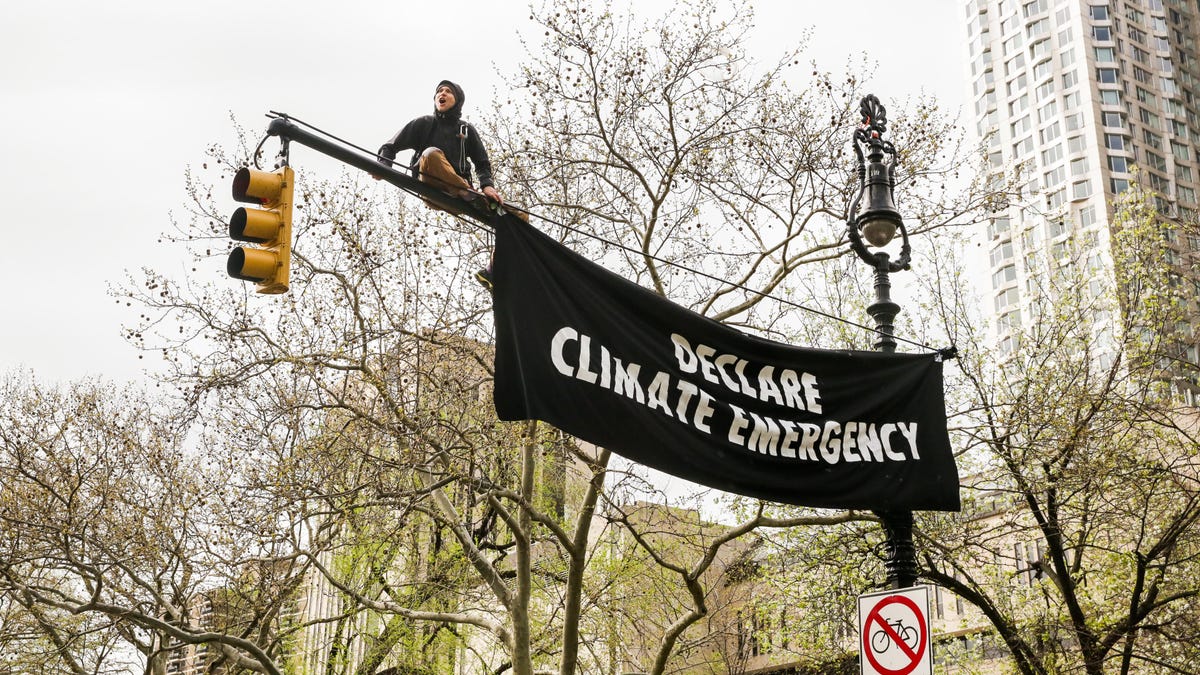 Extinction Rebellion activists stop traffic in NYC