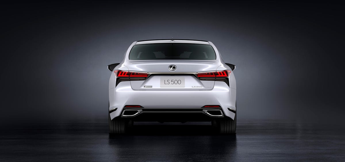 2021-lexus-ls-500-luxury-025