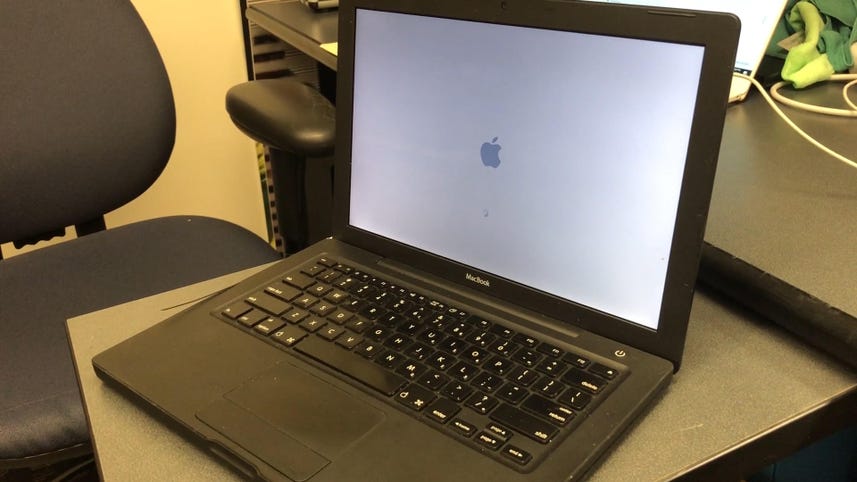 Resurrecting an old-school black MacBook